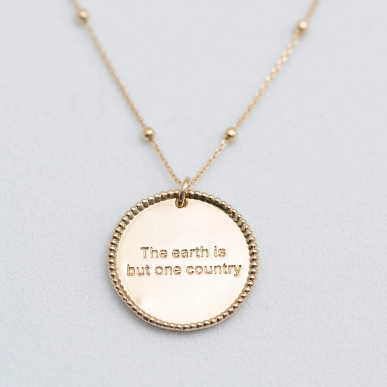 bijoux bahai the earth is but one country